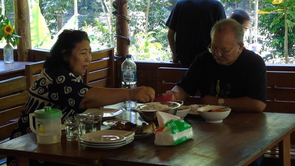 Orchid Bungalow & Restaurant Timbanglawang Bagian luar foto